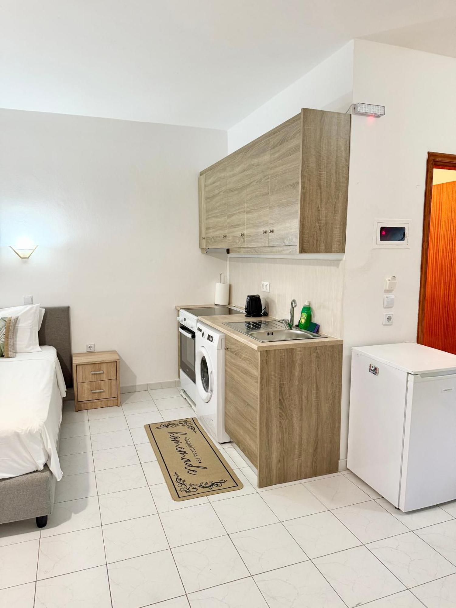 Dorothea - Self-catering 2* Koskinou (Rhodes)